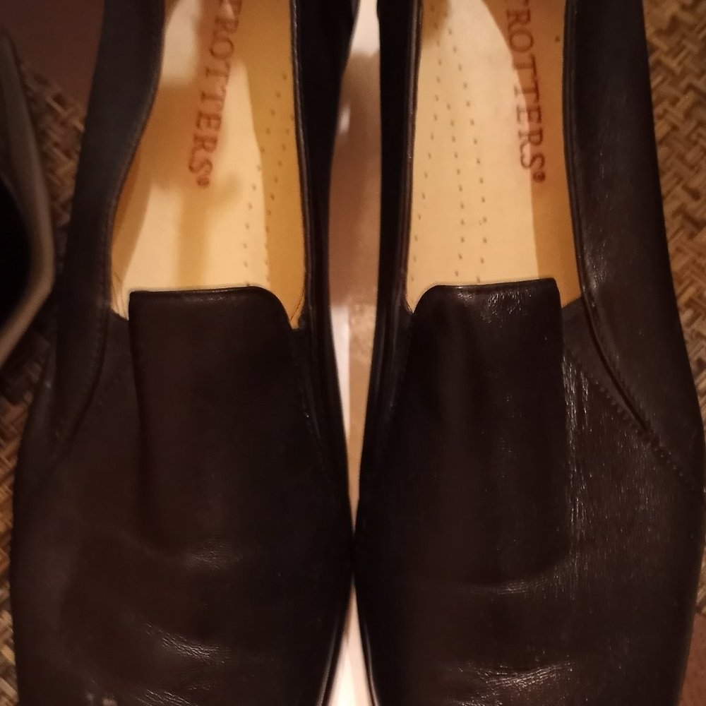 Trotters women shoes